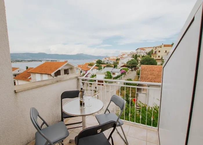 Lejlighed With Parking Spaces Mastrinka, Ciovo - 11283 Trogir