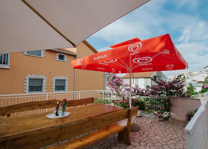 Lejlighed With Parking Spaces Mastrinka, Ciovo - 11283 Trogir