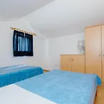 Apartment With Parking Spaces Mastrinka, Ciovo - 11283 Trogir