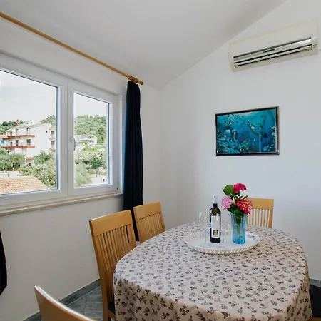 Appartement With Parking Spaces Mastrinka, Ciovo - 11283 *