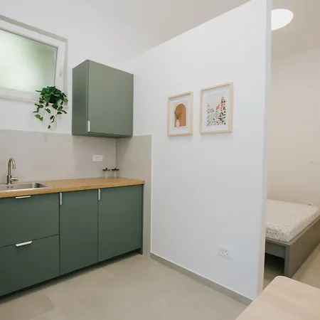 With Parking Spaces Mastrinka, Ciovo - 11283 *