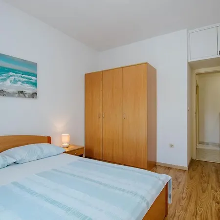 With Parking Spaces Mastrinka, Ciovo - 11283 *