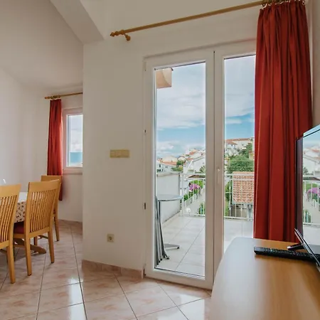 With Parking Spaces Mastrinka, Ciovo - 11283 Apartamento